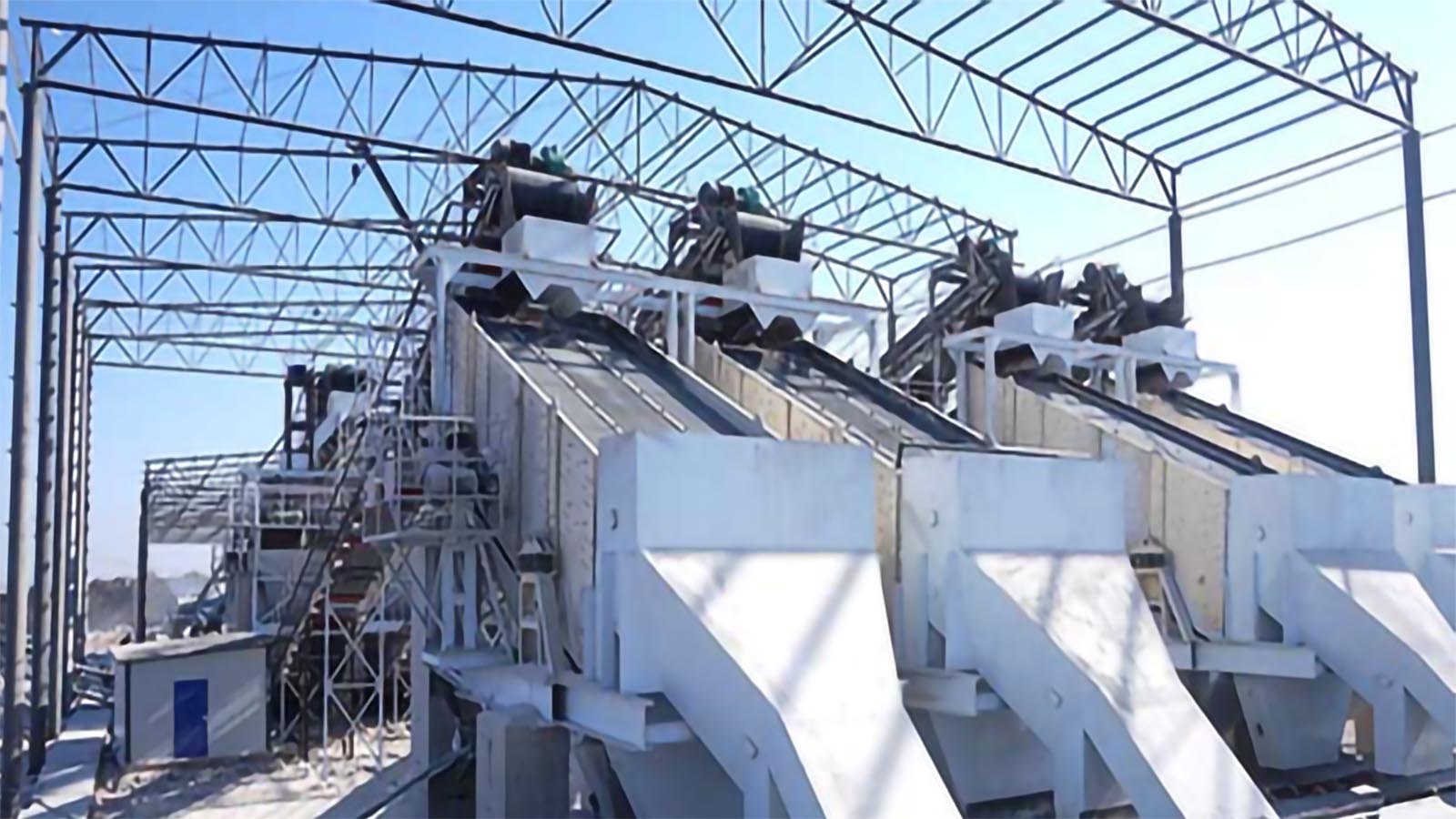 Comprehensive Comparison and Application Selection Guide for Mining Screening Equipment